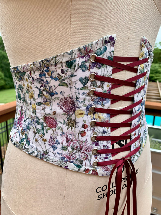 Beautiful Blossoms Corset Waist Belt - Available in 12 different sizes