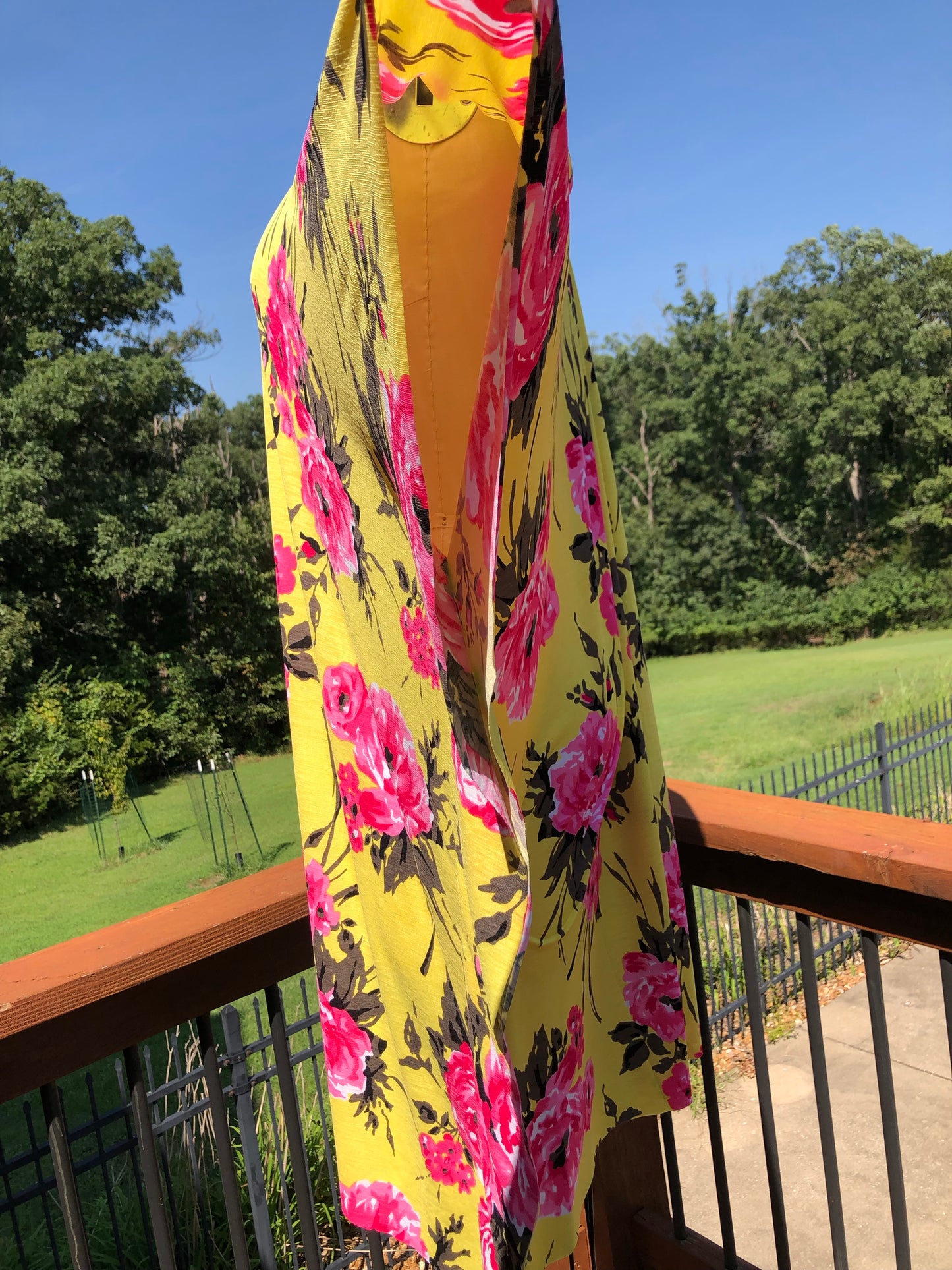 Yellow and Pink Floral Kaftan Knee-Length Dress with Flowy Sleeves - Fits Sizes 8, 10, 12, 14 and 16 - Only ONE Available